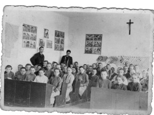 Vyučování ve Staré Huti r. 1938